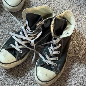 Black converse high tops